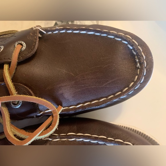 Classic Brown Men’s Original Boat Shoe size 10 - Picture 3 of 4